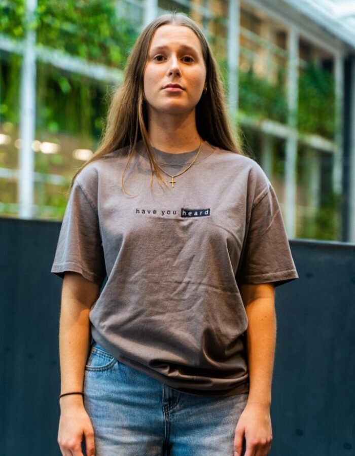 Minimal Tee